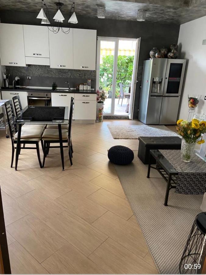 Lovely Apartment ברגמו מראה חיצוני תמונה